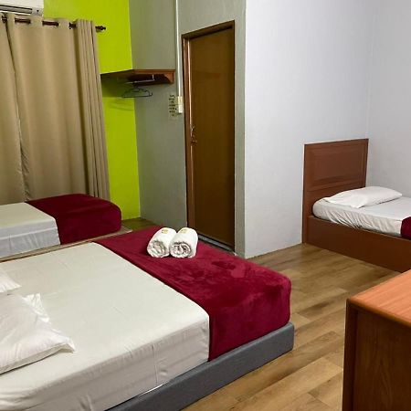 Samudera Hotel Kampung Kuala Besut Εξωτερικό φωτογραφία