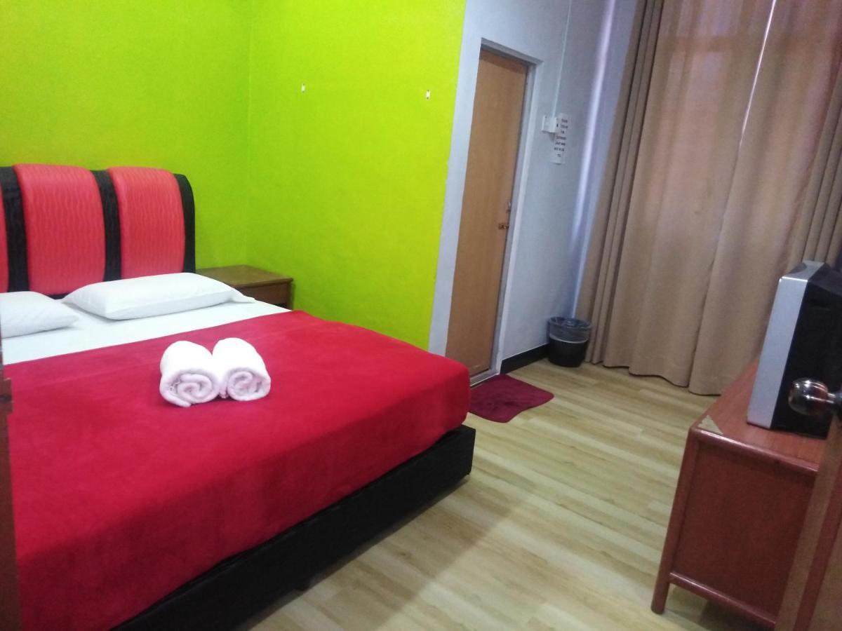 Samudera Hotel Kampung Kuala Besut Εξωτερικό φωτογραφία